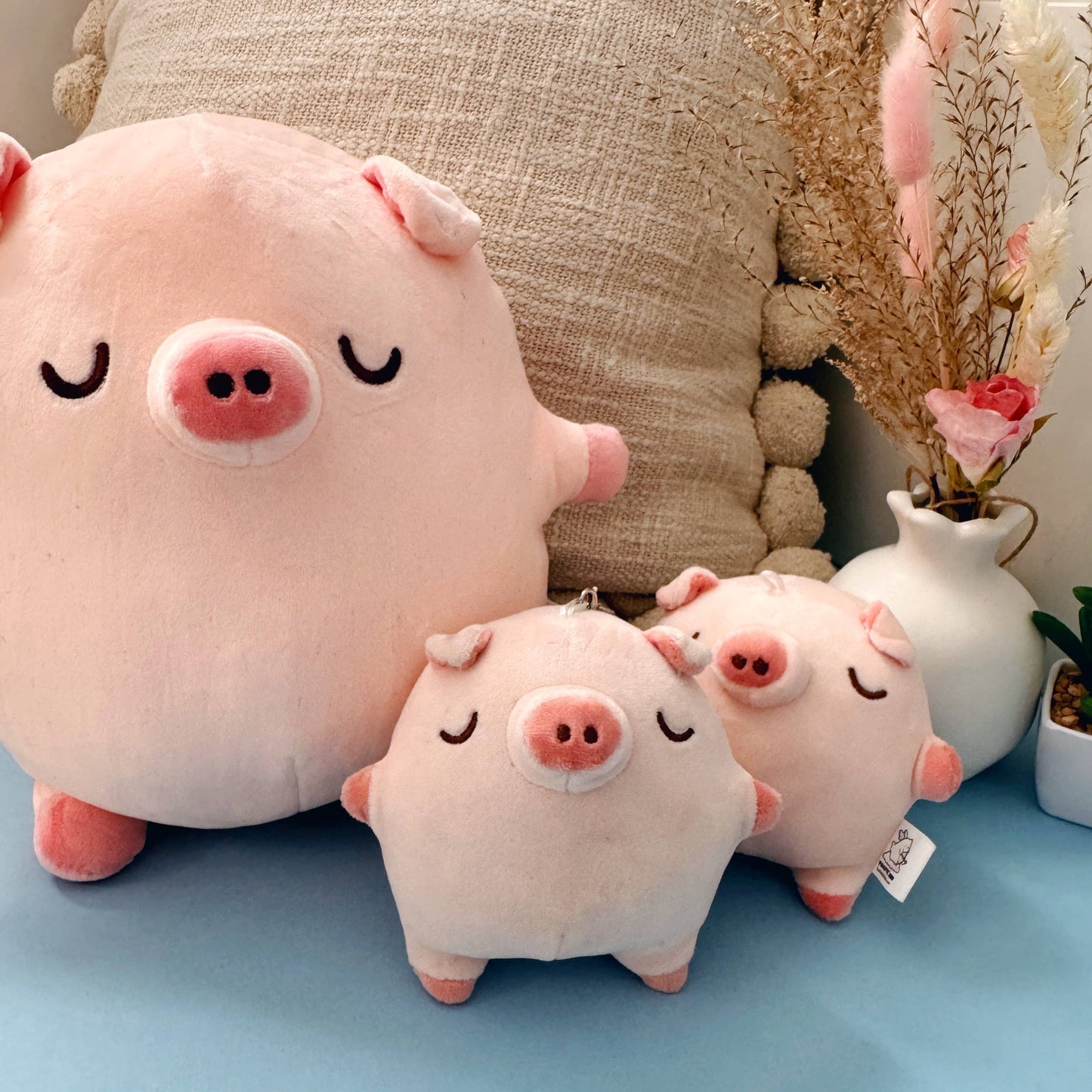 Cute Pig - Plushie