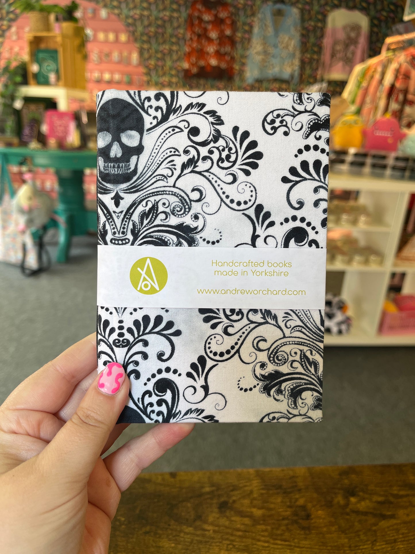 Handbound - Notebook