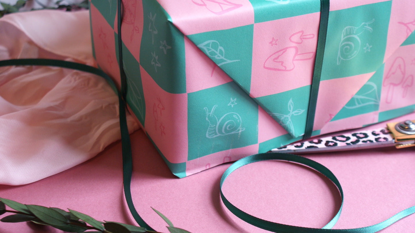 Checkered Motifs - Gift Wrap