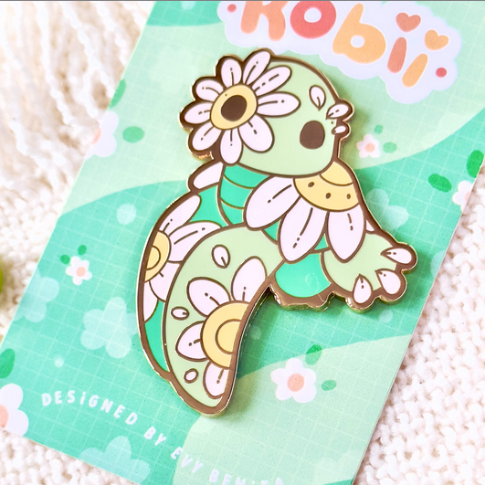 Dasiy Kobii - Enamel Pin