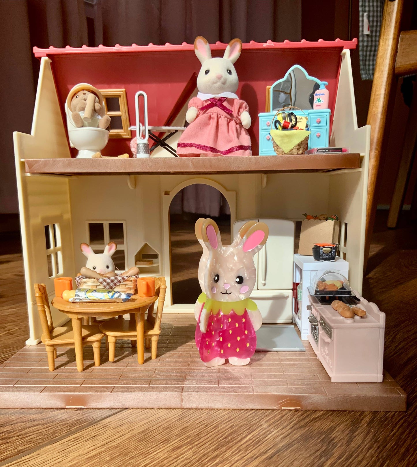 Strawbunny - Hair Claw