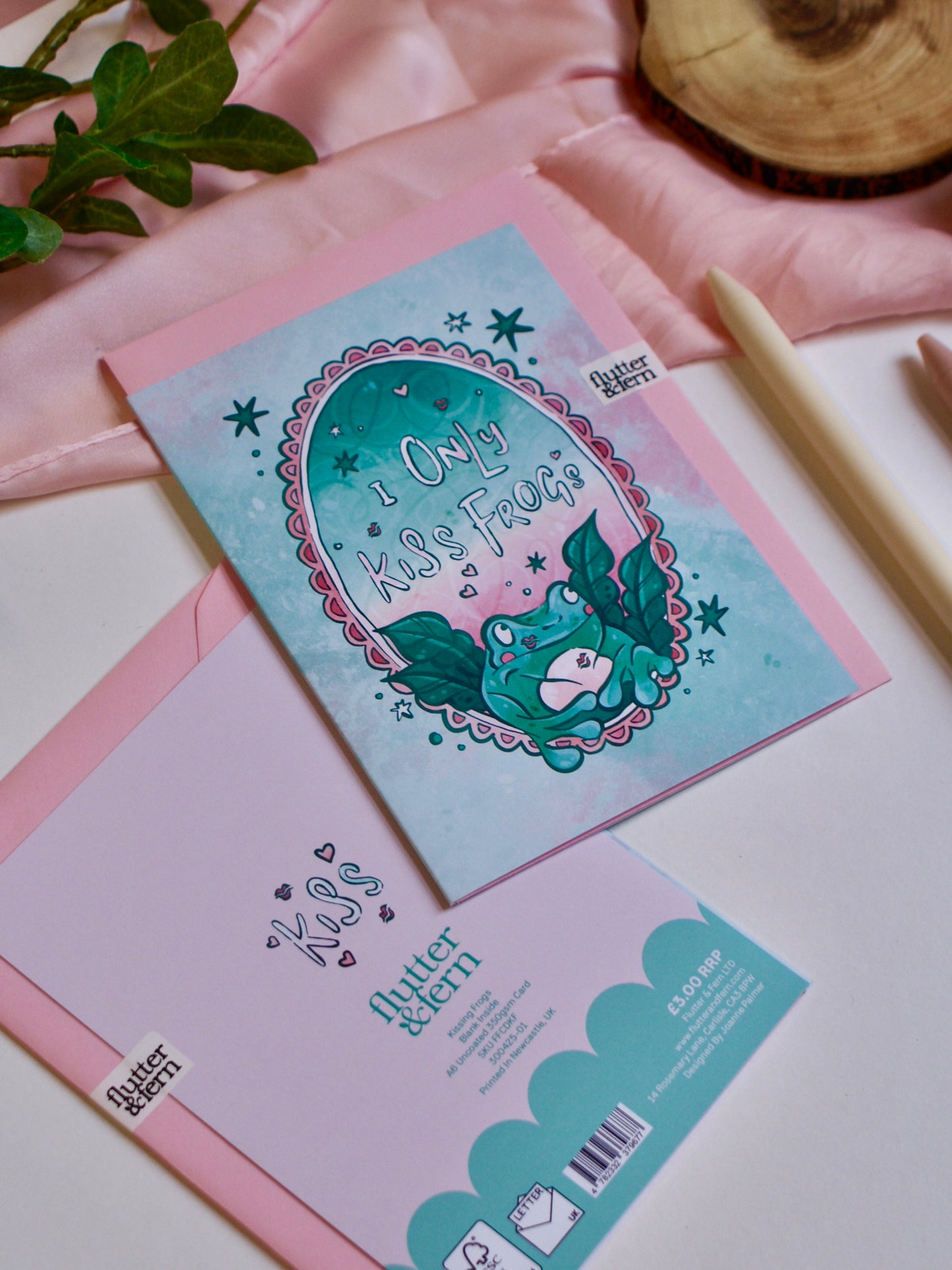 Kissing Frogs - A6 Card