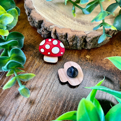 Red Mushroom - Wooden Pin