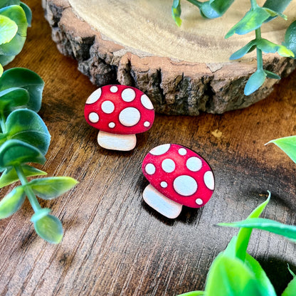 Red Mushroom - Wooden Pin