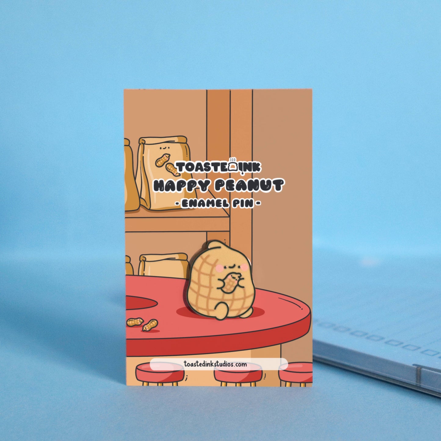 Peanut - Enamel Pin