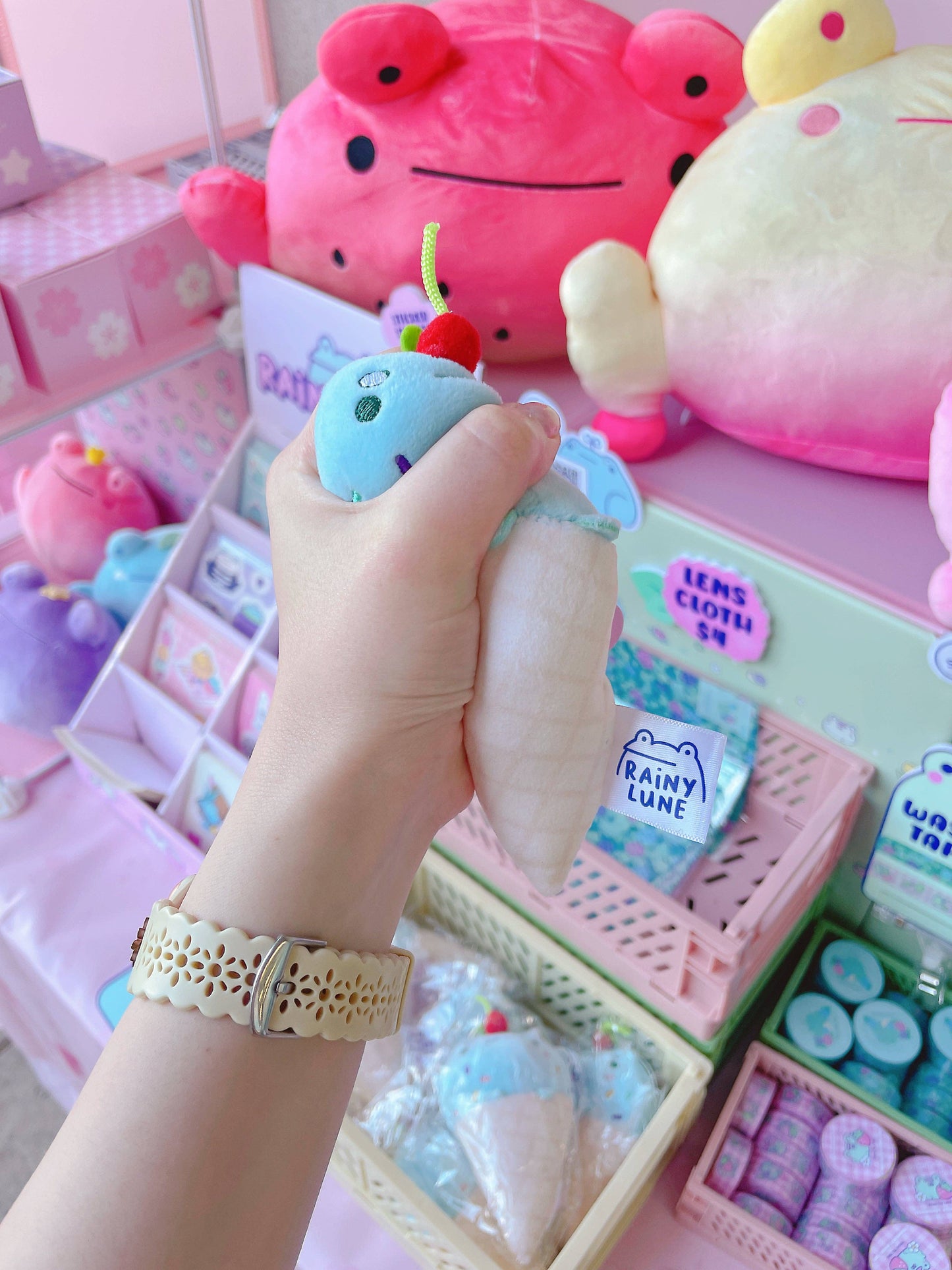 Sprout Ice Cream - Plushie Keychain