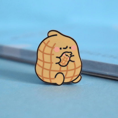 Peanut - Enamel Pin