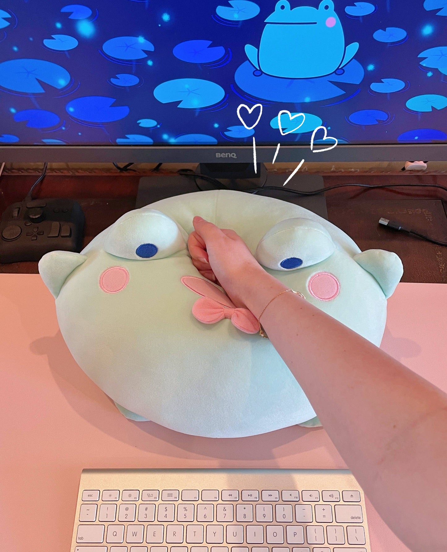 Friend the Frog Mochi - Plushie