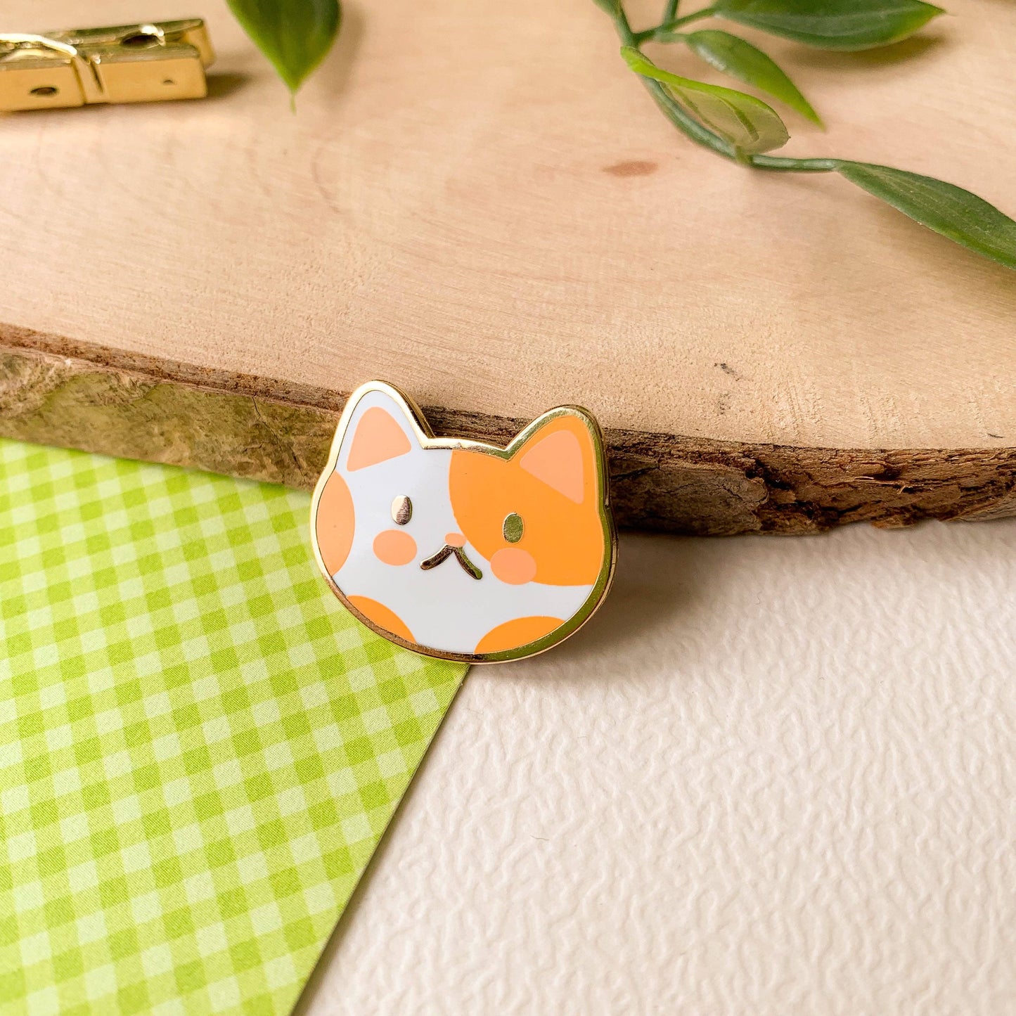 Brûlée the Cat - Enamel Pin