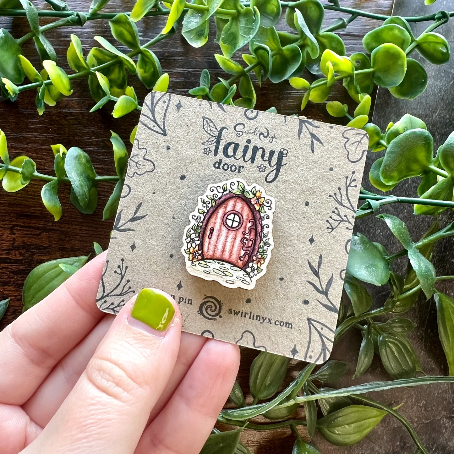 Fairy Door - Wooden Pin