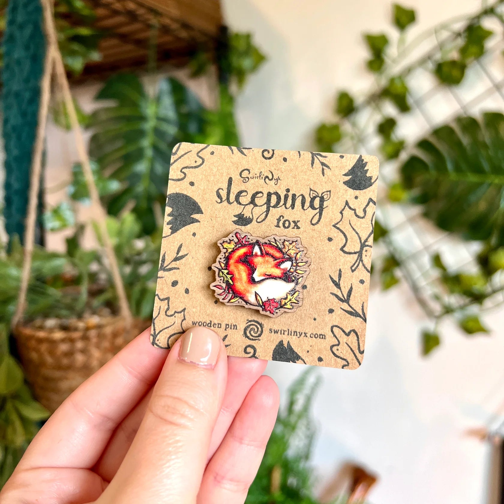 Sleeping Fox - Wooden Pin