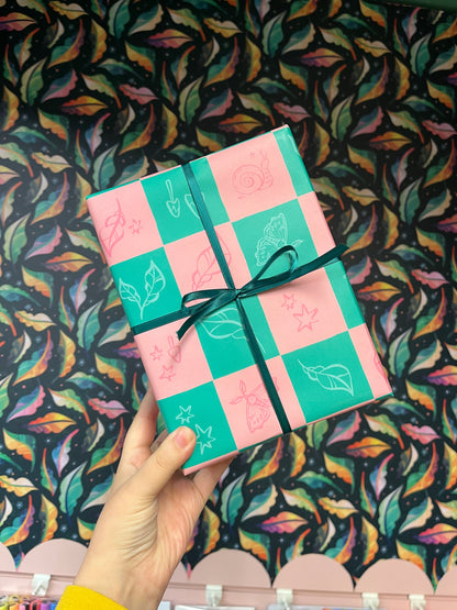 Checkered Motifs - Gift Wrap