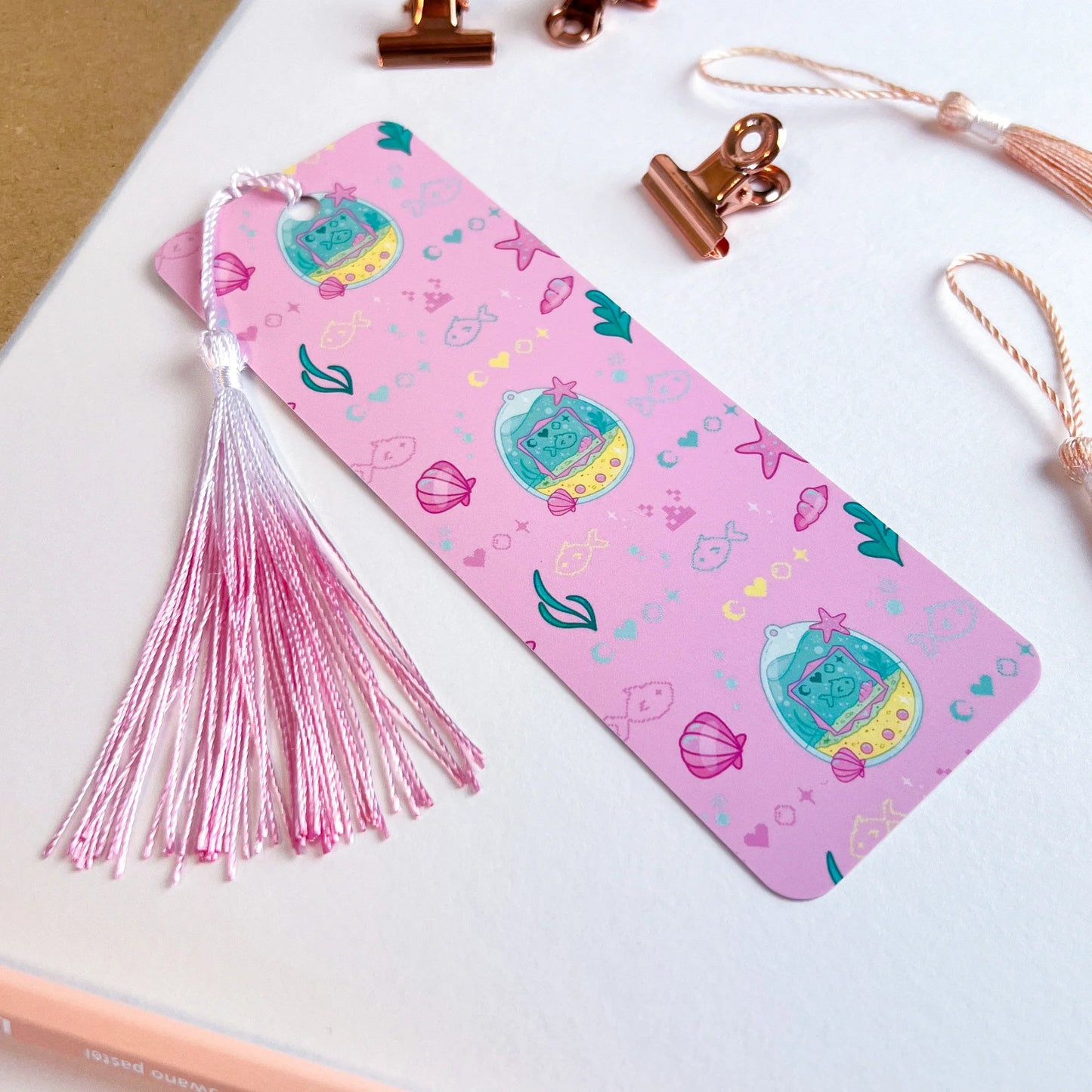 Digital Aquarium - Tassel - Bookmark