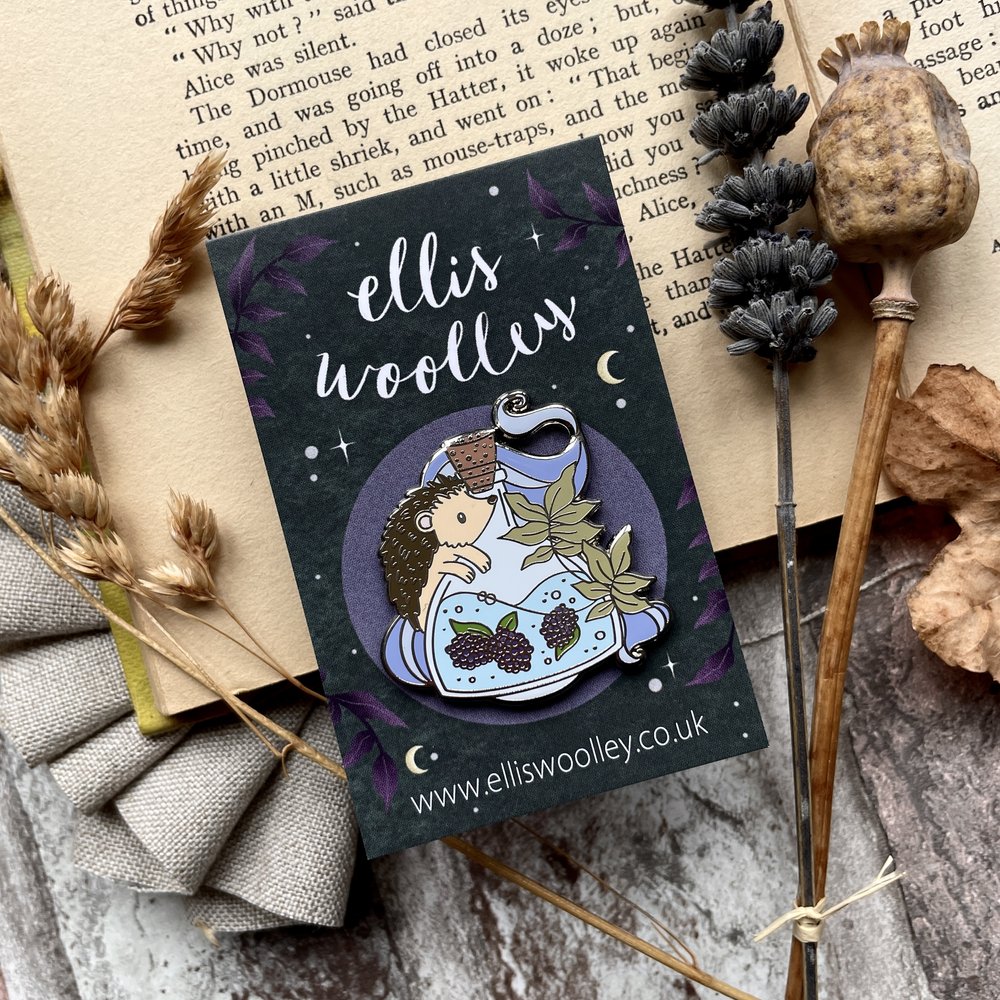 Potion Hedgehog - Enamel Pin