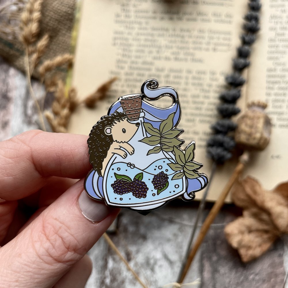 Potion Hedgehog - Enamel Pin