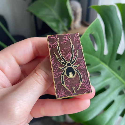 Black Widow - Enamel Pin