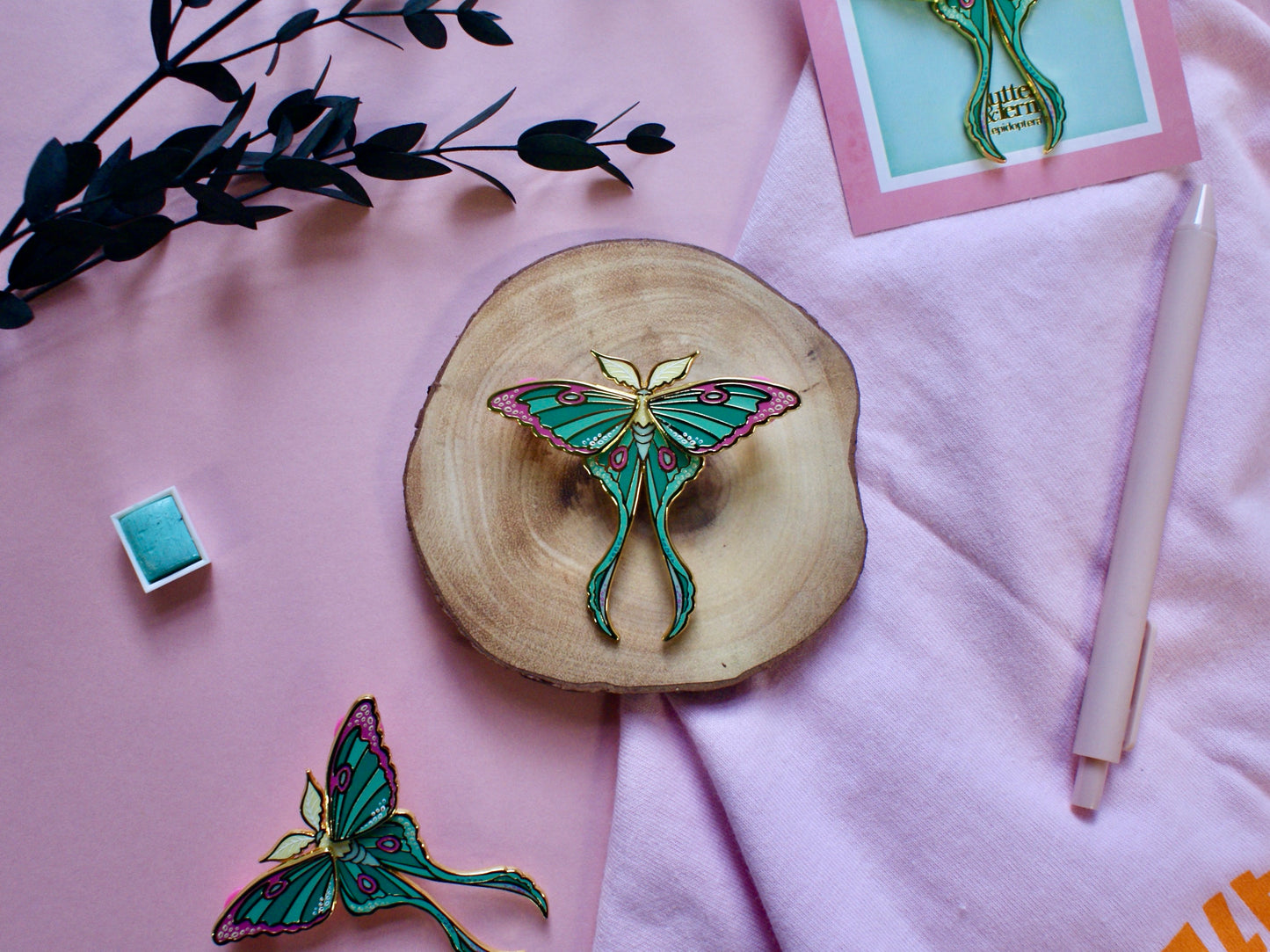 Luna - Moving Moth - Enamel Pin
