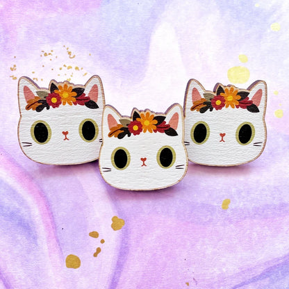 White Cat - Wooden Pin