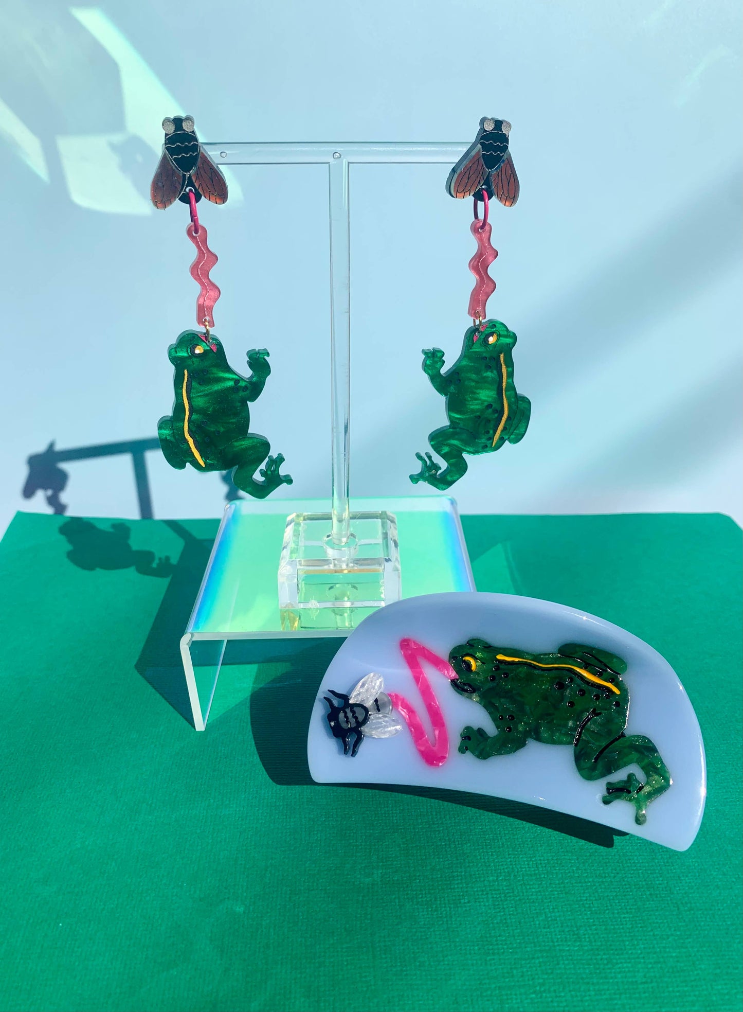 Frog and Fly - Hair Claw