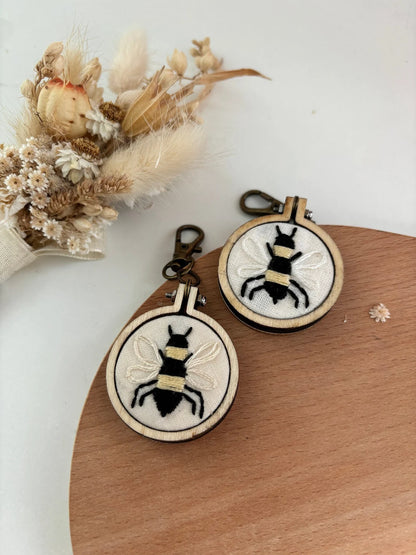 Honey Bee - Embroidery Hoop - Keyring