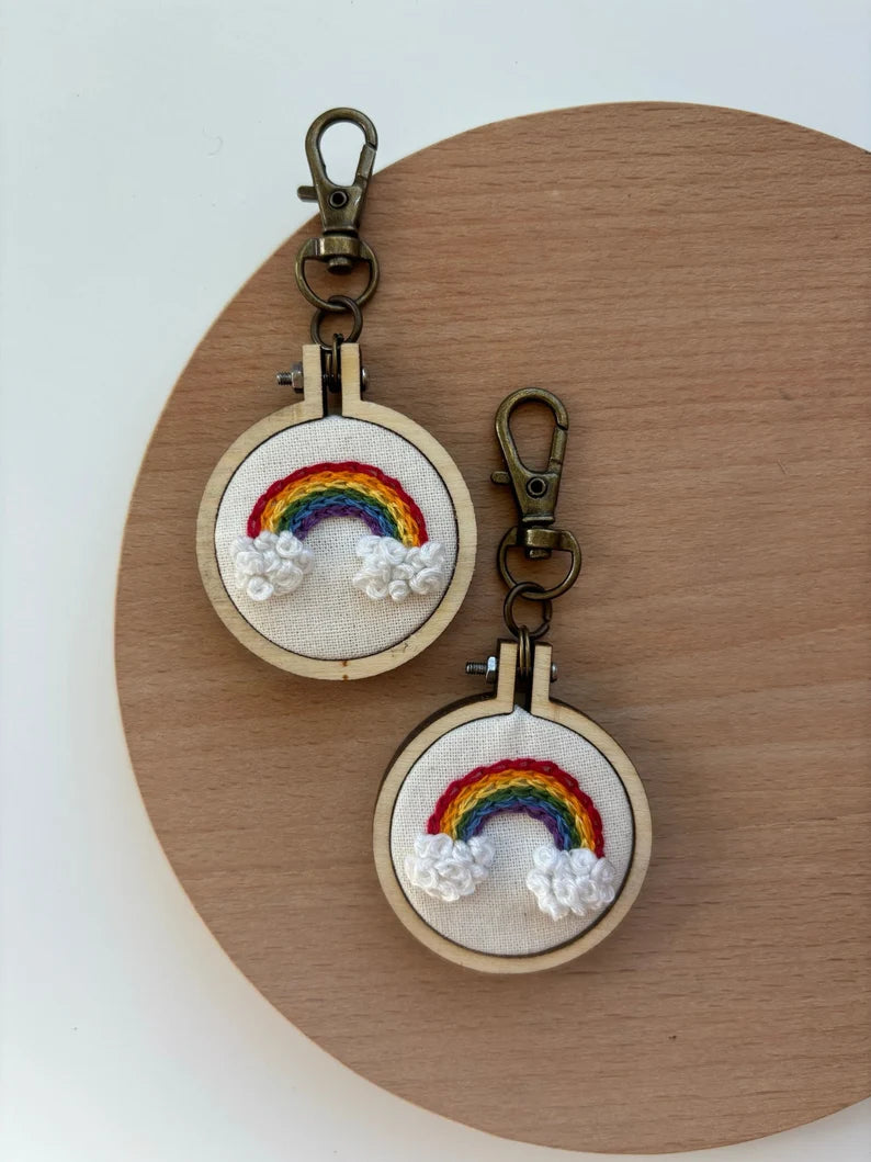 Rainbow - Embroidery Hoop - Keyring